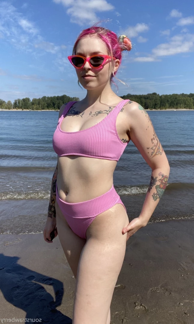 sourstrawberry Onlyfans leaked photo 12874201 on Hotleaks.tv