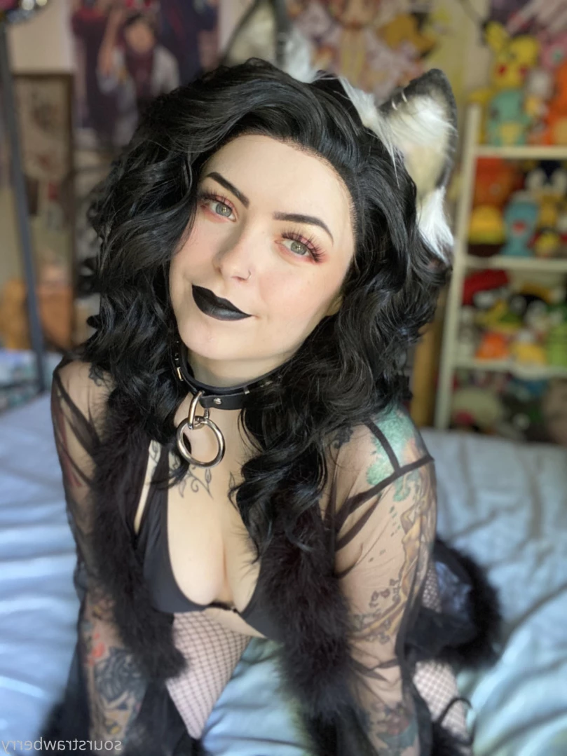 sourstrawberry Onlyfans leaked photo 13574370 on Hotleaks.tv