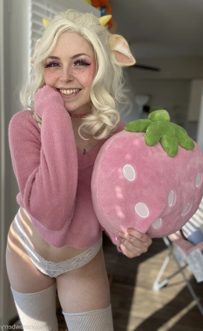 sourstrawberry Onlyfans leaked photo 13808727 on Hotleaks.tv