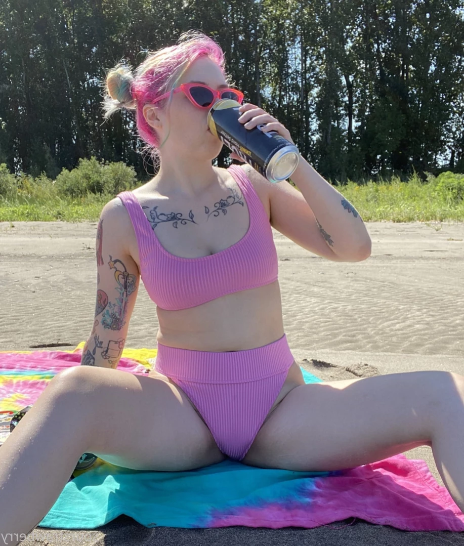 sourstrawberry Onlyfans leaked photo 13990183 on Hotleaks.tv