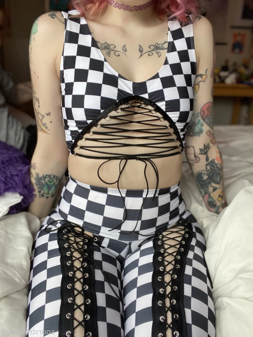 sourstrawberry Onlyfans leaked photo 14899273 on Hotleaks.tv