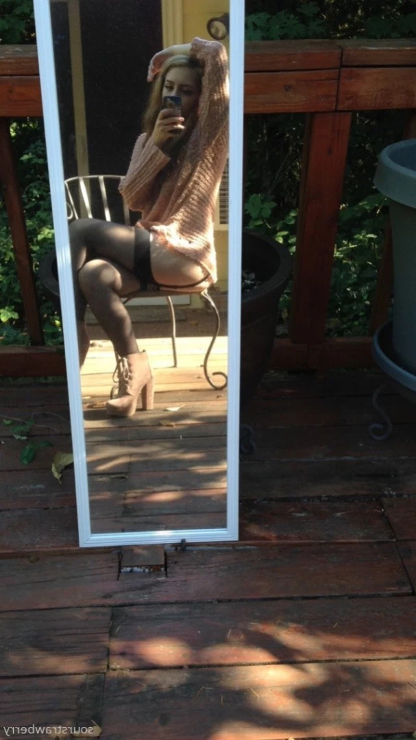 sourstrawberry Onlyfans leaked photo 15320738 on Hotleaks.tv