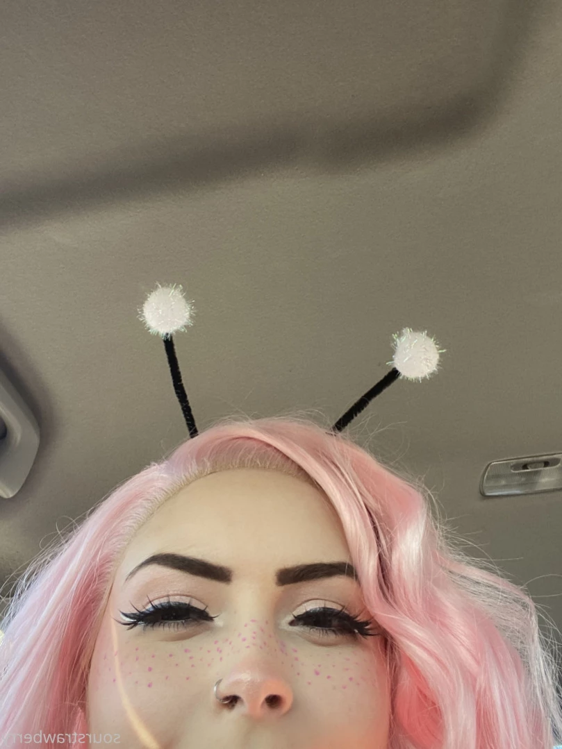 sourstrawberry Onlyfans leaked photo 15320793 on Hotleaks.tv