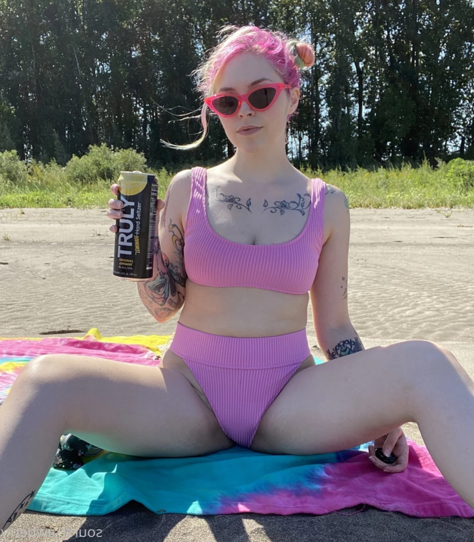 sourstrawberry Onlyfans leaked photo 15830291 on Hotleaks.tv