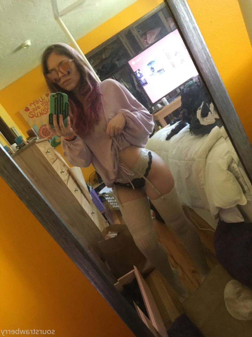 sourstrawberry Onlyfans leaked photo 16177352 on Hotleaks.tv