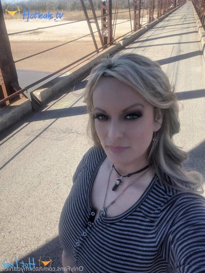 Stormy Daniels [ stormydaniels ] Onlyfans leaked photo 11801681 on Hotleaks.tv
