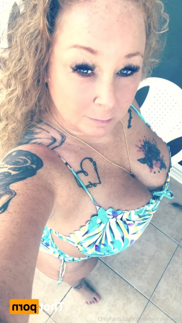 strawberryvixxxen Onlyfans leaked photo 14793357 on Hotleaks.tv