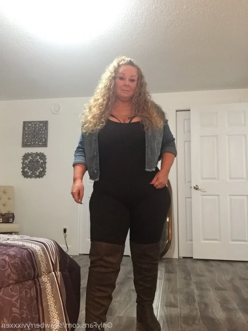 strawberryvixxxen Onlyfans leaked photo 15001949 on Hotleaks.tv