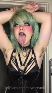 Veronika Strawberry [ strwbrrymlk420 ] Onlyfans leaked video 7957497 on Hotleaks.tv