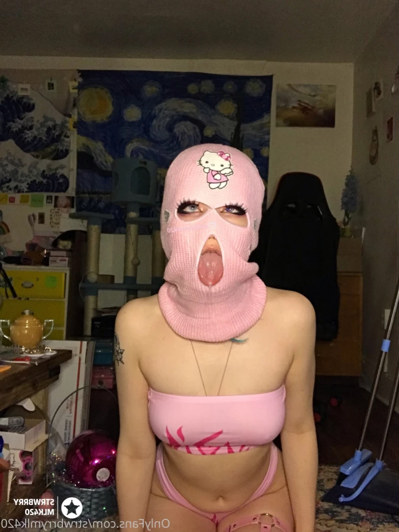 Veronika Strawberry [ strwbrrymlk420 ] Onlyfans leaked photo 10889516 on Hotleaks.tv