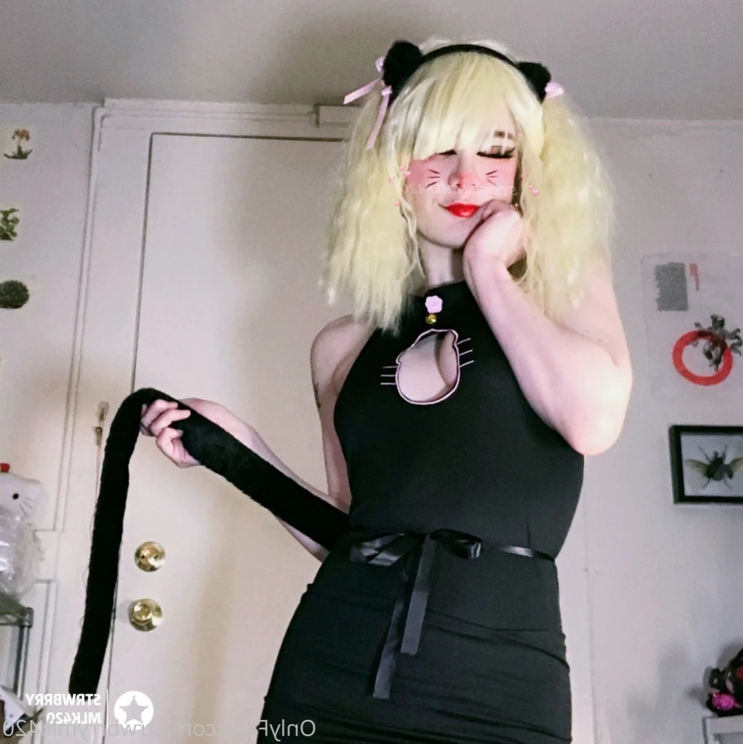 Veronika Strawberry [ strwbrrymlk420 ] Onlyfans leaked photo 11503790 on Hotleaks.tv