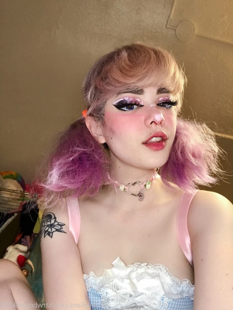 Veronika Strawberry [ strwbrrymlk420 ] Onlyfans leaked photo 11761014 on Hotleaks.tv