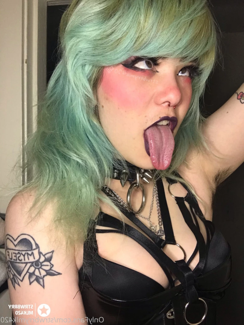 Veronika Strawberry [ strwbrrymlk420 ] Onlyfans leaked photo 12648271 on Hotleaks.tv