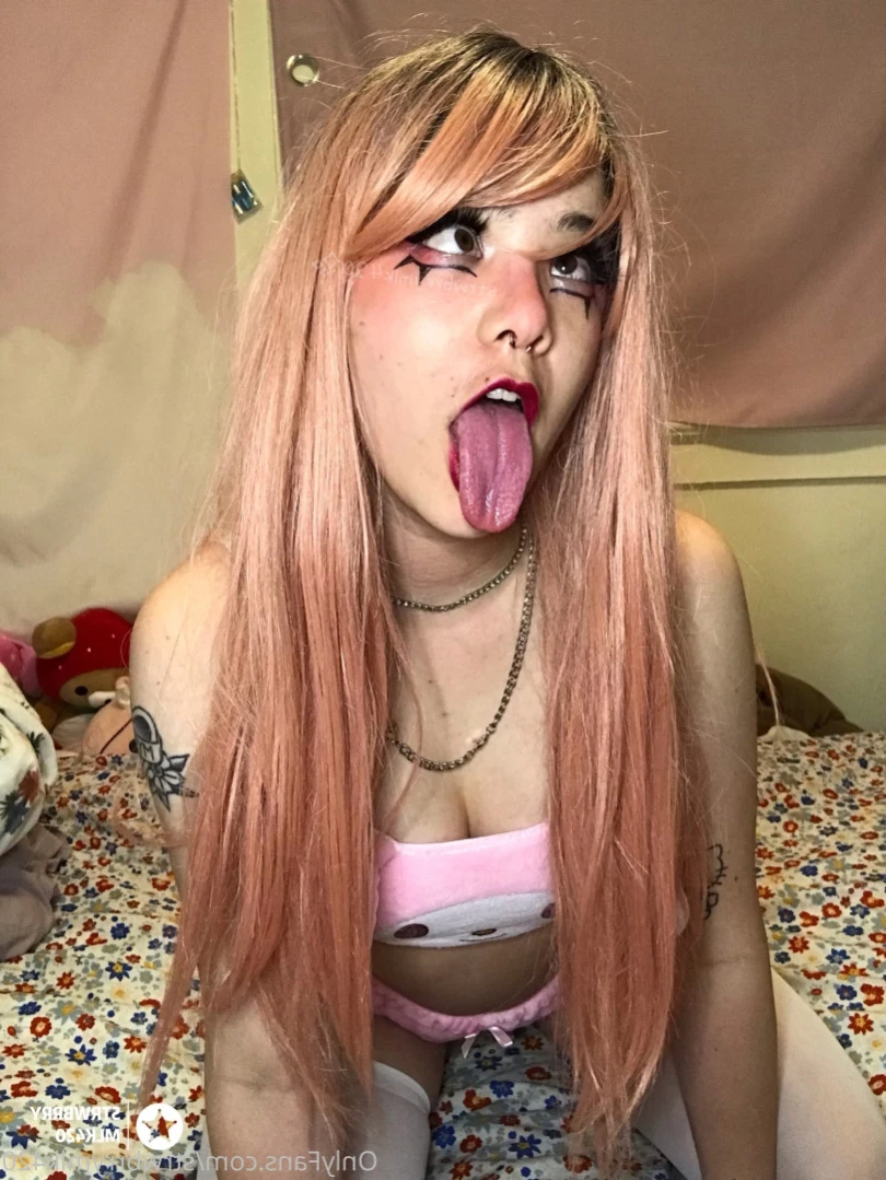 Veronika Strawberry [ strwbrrymlk420 ] Onlyfans leaked photo 12650026 on Hotleaks.tv