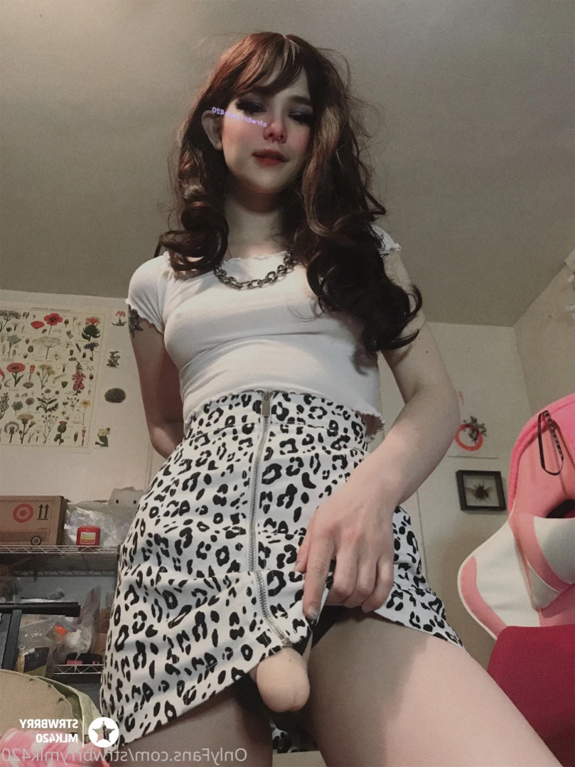 Veronika Strawberry [ strwbrrymlk420 ] Onlyfans leaked photo 12650292 on Hotleaks.tv