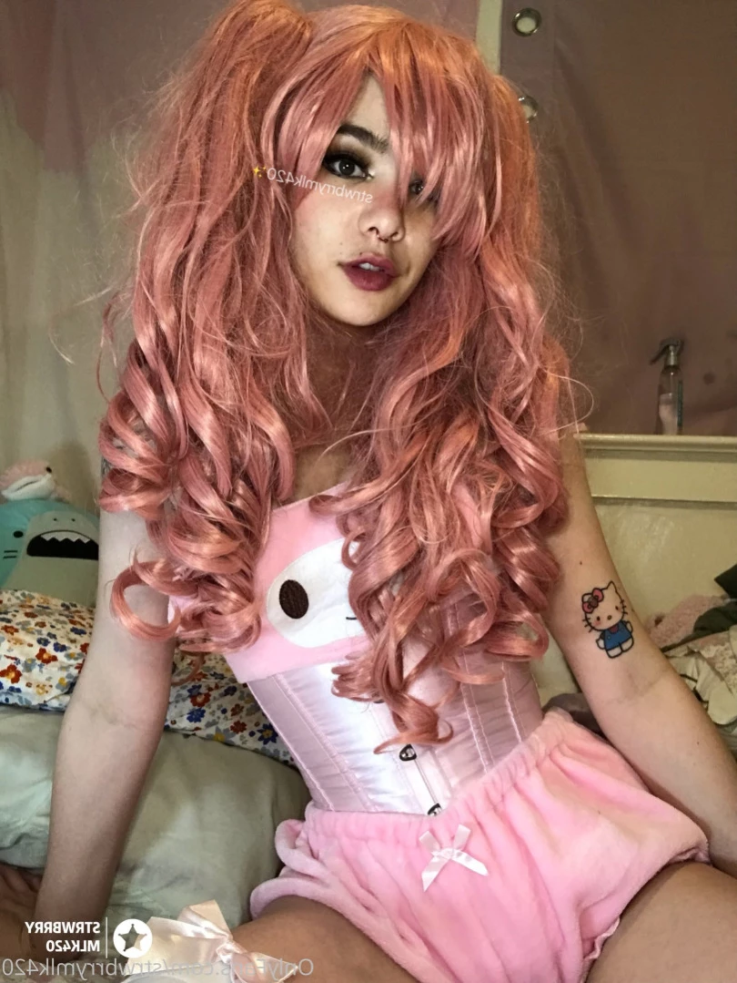 Veronika Strawberry [ strwbrrymlk420 ] Onlyfans leaked photo 12814816 on Hotleaks.tv
