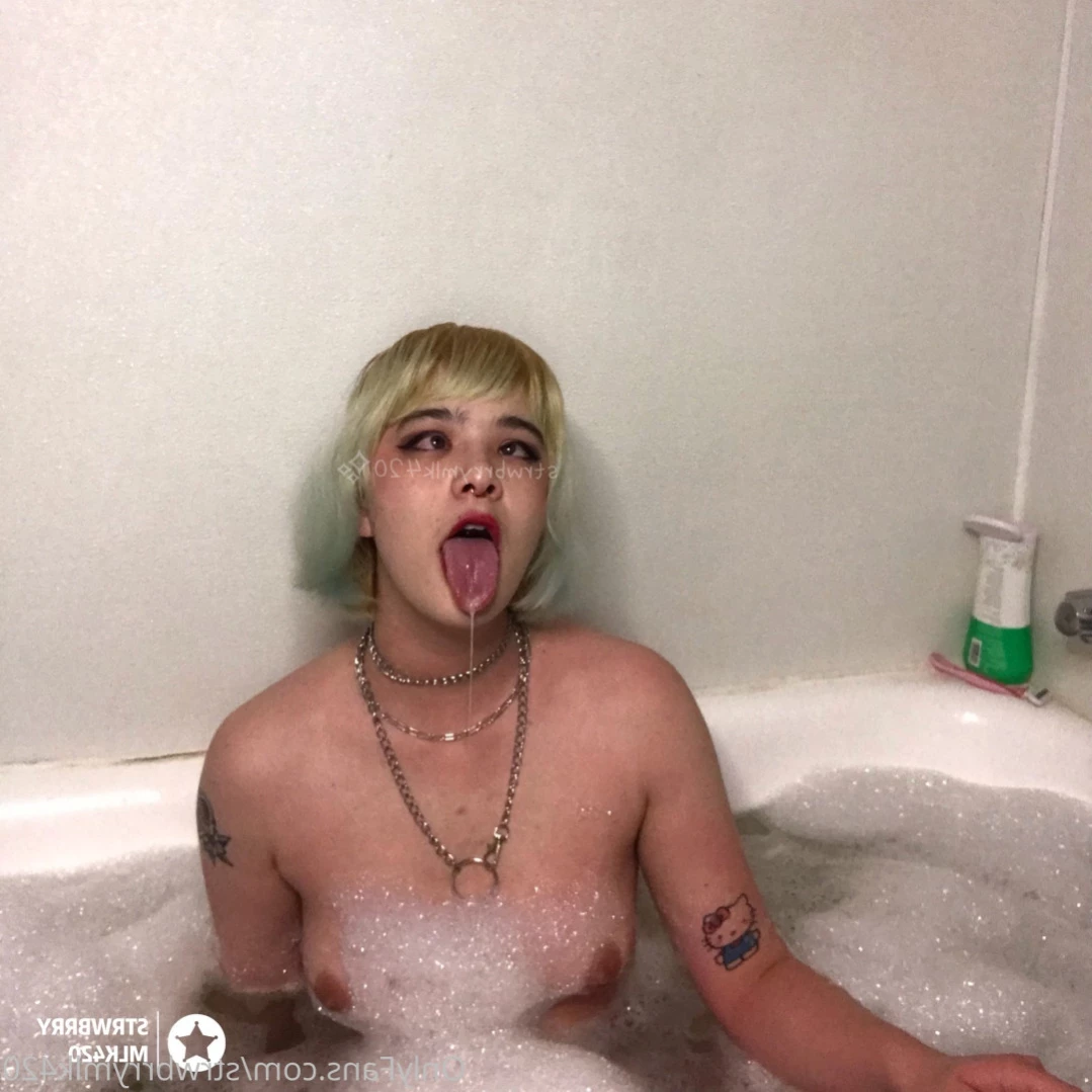 Veronika Strawberry [ strwbrrymlk420 ] Onlyfans leaked photo 13122518 on Hotleaks.tv