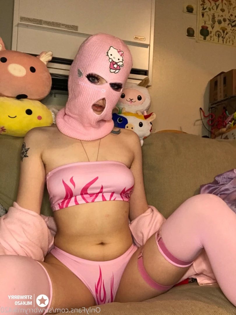 Veronika Strawberry [ strwbrrymlk420 ] Onlyfans leaked photo 15319174 on Hotleaks.tv