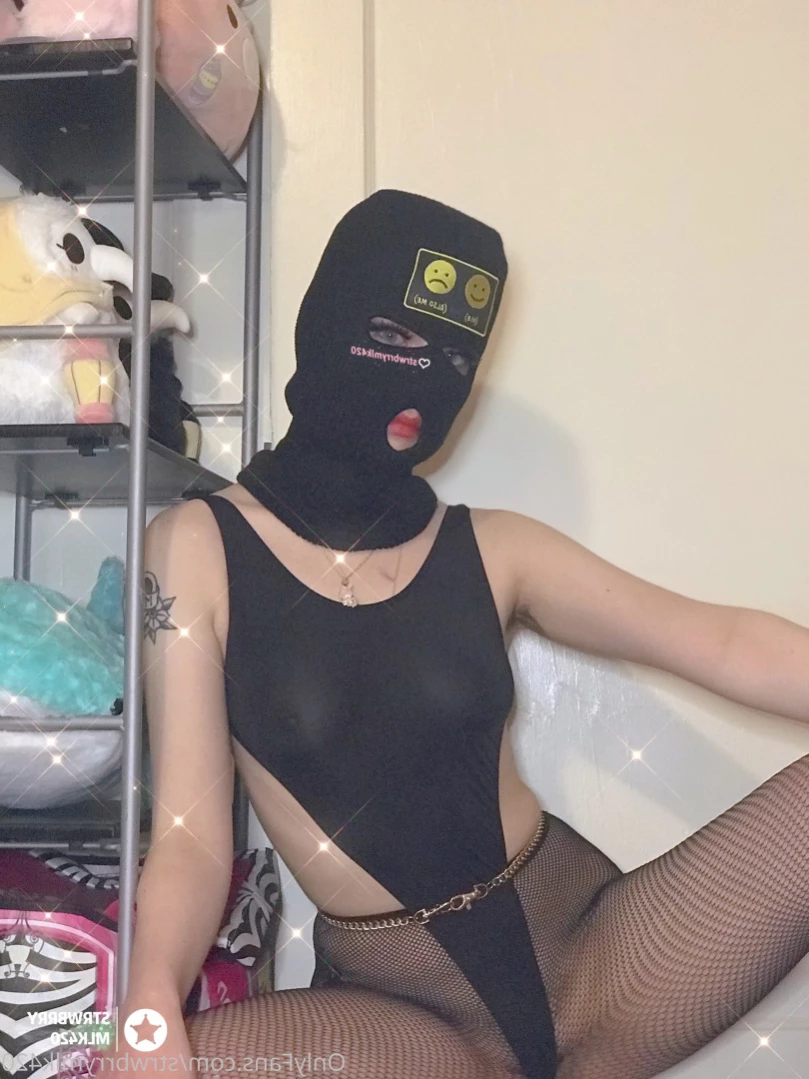 Veronika Strawberry [ strwbrrymlk420 ] Onlyfans leaked photo 15325956 on Hotleaks.tv
