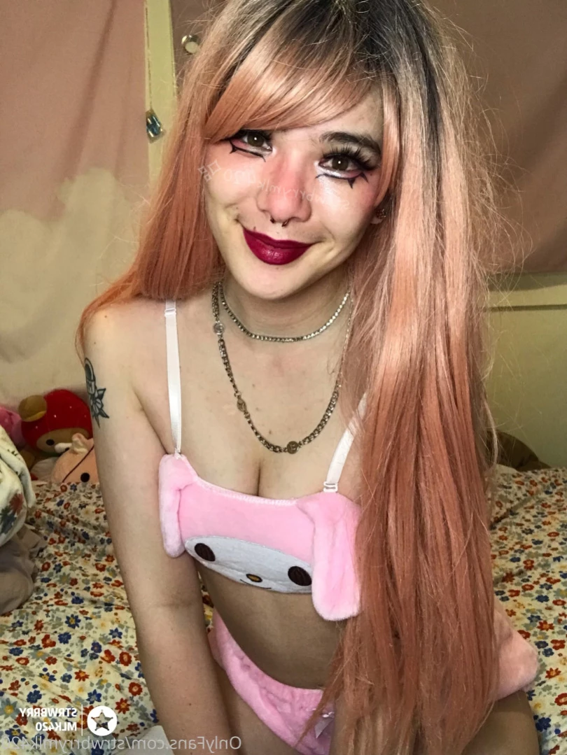 Veronika Strawberry [ strwbrrymlk420 ] Onlyfans leaked photo 15343834 on Hotleaks.tv