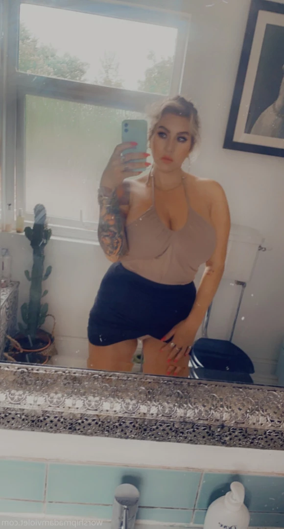 Madam Violet [ surrendersubmit ] Onlyfans leaked photo 10943669 on Hotleaks.tv