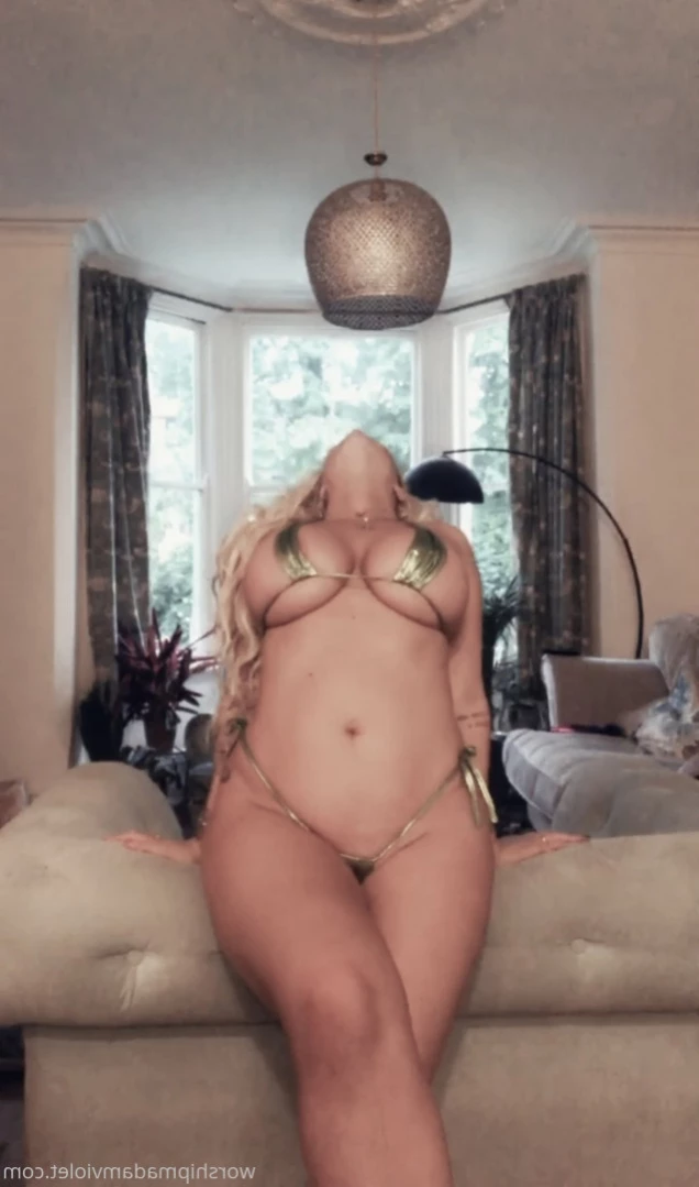 Madam Violet [ surrendersubmit ] Onlyfans leaked photo 11036904 on Hotleaks.tv