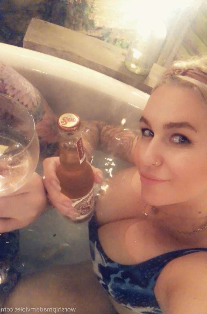 Madam Violet [ surrendersubmit ] Onlyfans leaked photo 11409057 on Hotleaks.tv