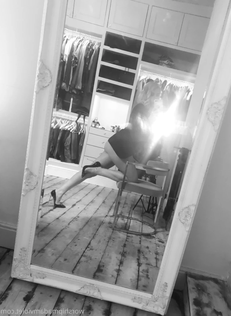 Madam Violet [ surrendersubmit ] Onlyfans leaked photo 11511155 on Hotleaks.tv