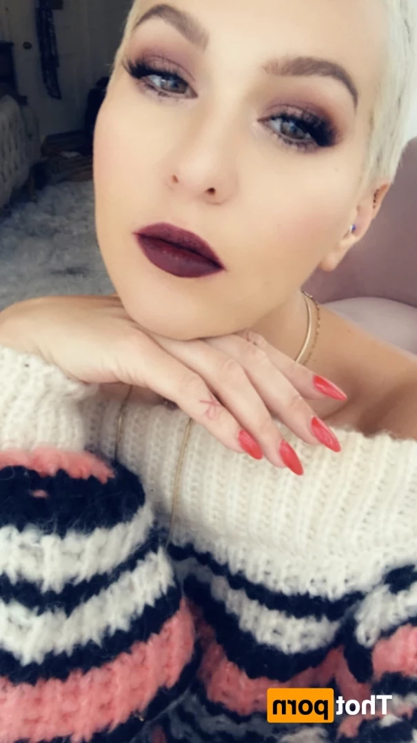 Madam Violet [ surrendersubmit ] Onlyfans leaked photo 11575603 on Hotleaks.tv