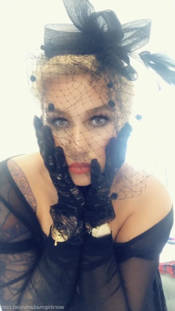 Madam Violet [ surrendersubmit ] Onlyfans leaked photo 11597394 on Hotleaks.tv