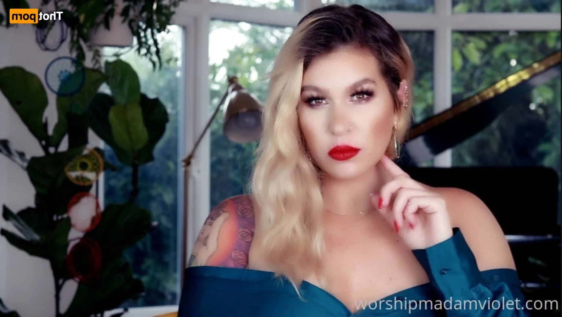 Madam Violet [ surrendersubmit ] Onlyfans leaked photo 11610184 on Hotleaks.tv