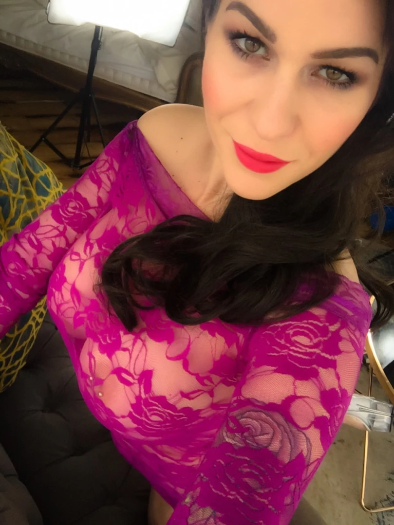 Madam Violet [ surrendersubmit ] Onlyfans leaked photo 11635295 on Hotleaks.tv