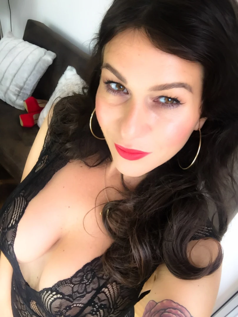 Madam Violet [ surrendersubmit ] Onlyfans leaked photo 11909596 on Hotleaks.tv