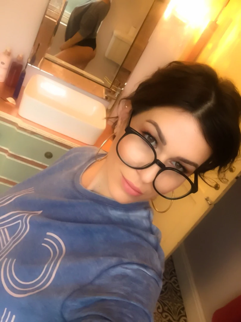 Madam Violet [ surrendersubmit ] Onlyfans leaked photo 12024554 on Hotleaks.tv