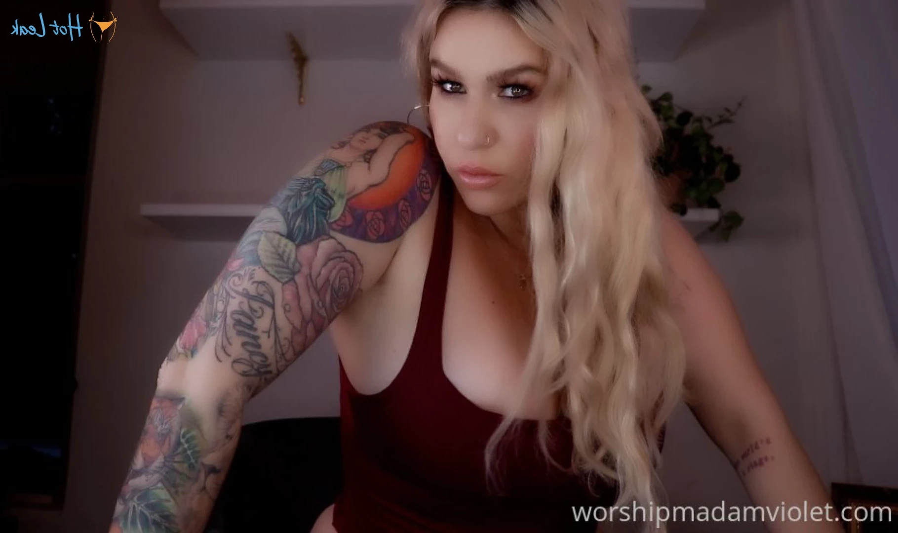 Madam Violet [ surrendersubmit ] Onlyfans leaked photo 12114497 on Hotleaks.tv
