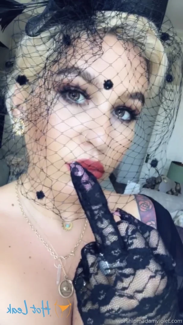 Madam Violet [ surrendersubmit ] Onlyfans leaked photo 12165297 on Hotleaks.tv