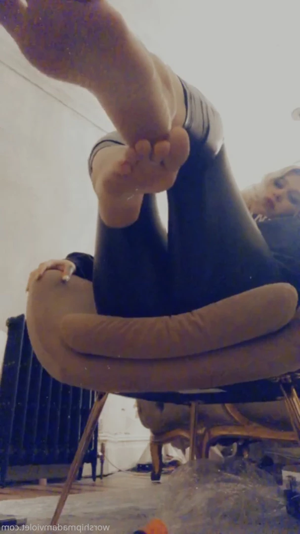 Madam Violet [ surrendersubmit ] Onlyfans leaked photo 12208318 on Hotleaks.tv