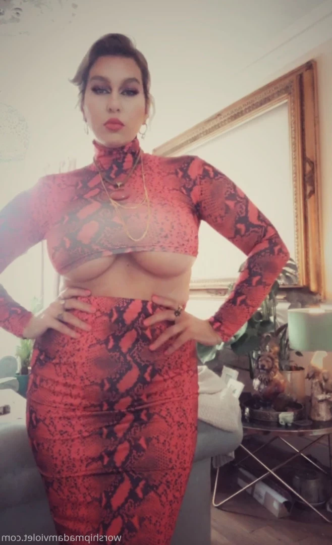 Madam Violet [ surrendersubmit ] Onlyfans leaked photo 12415480 on Hotleaks.tv