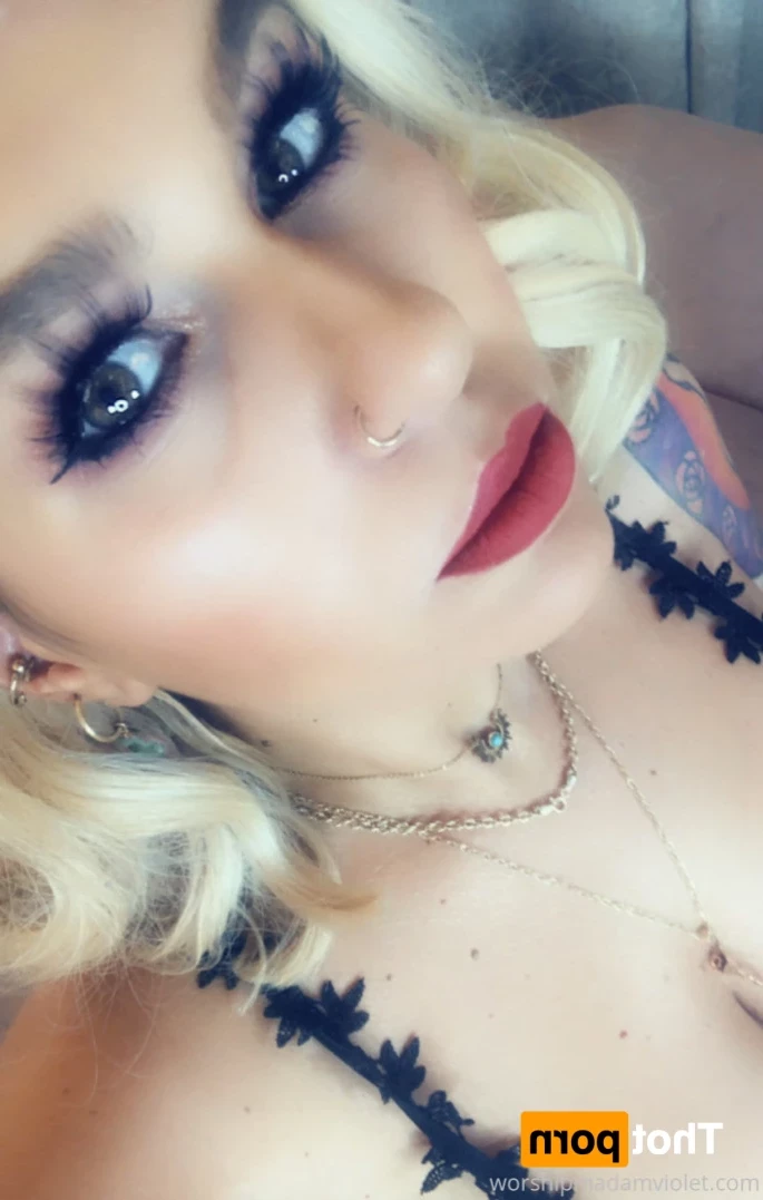 Madam Violet [ surrendersubmit ] Onlyfans leaked photo 12416302 on Hotleaks.tv