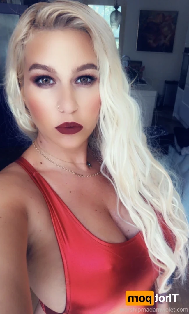 Madam Violet [ surrendersubmit ] Onlyfans leaked photo 12541470 on Hotleaks.tv