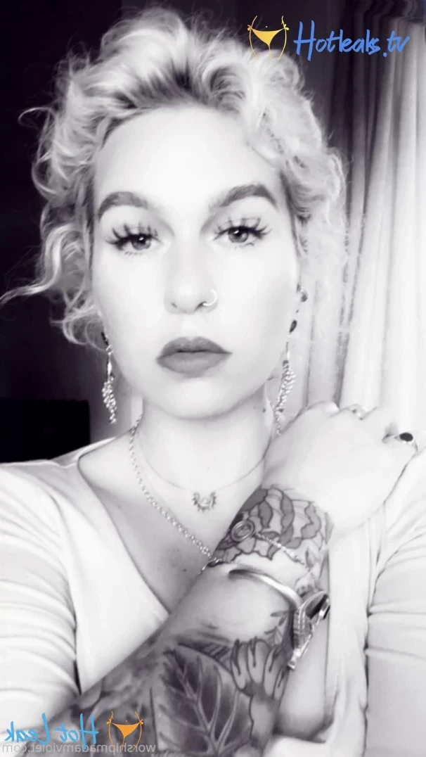 Madam Violet [ surrendersubmit ] Onlyfans leaked photo 12944286 on Hotleaks.tv