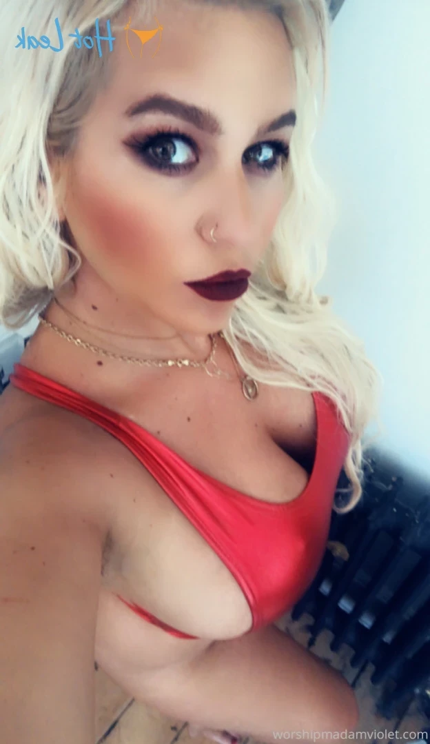 Madam Violet [ surrendersubmit ] Onlyfans leaked photo 12947128 on Hotleaks.tv