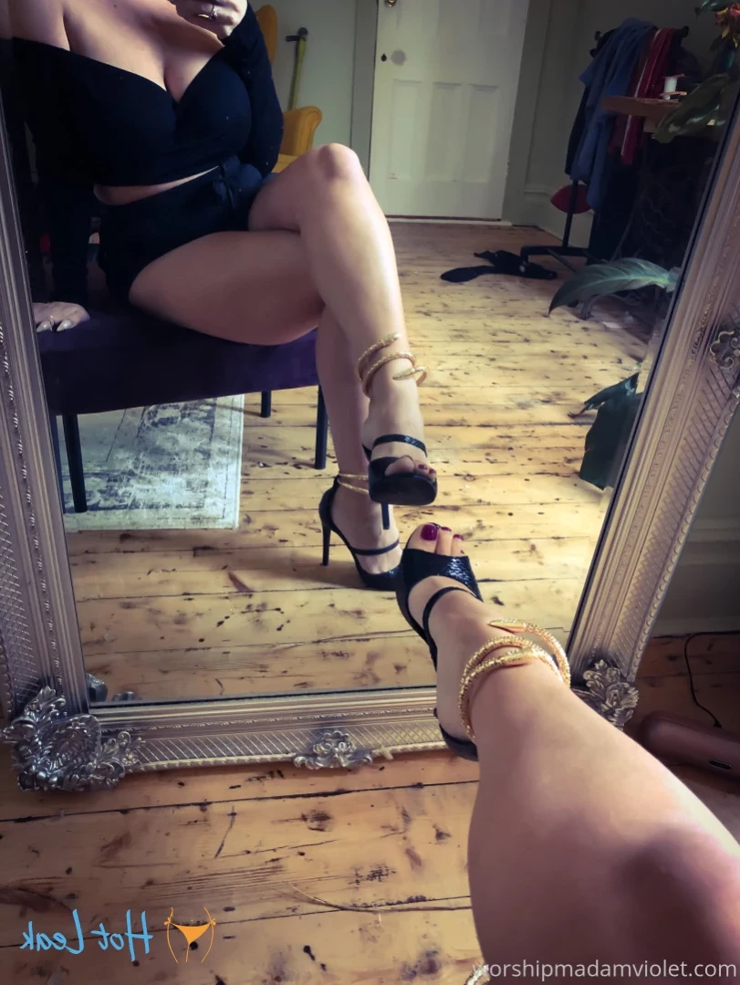 Madam Violet [ surrendersubmit ] Onlyfans leaked photo 12960768 on Hotleaks.tv