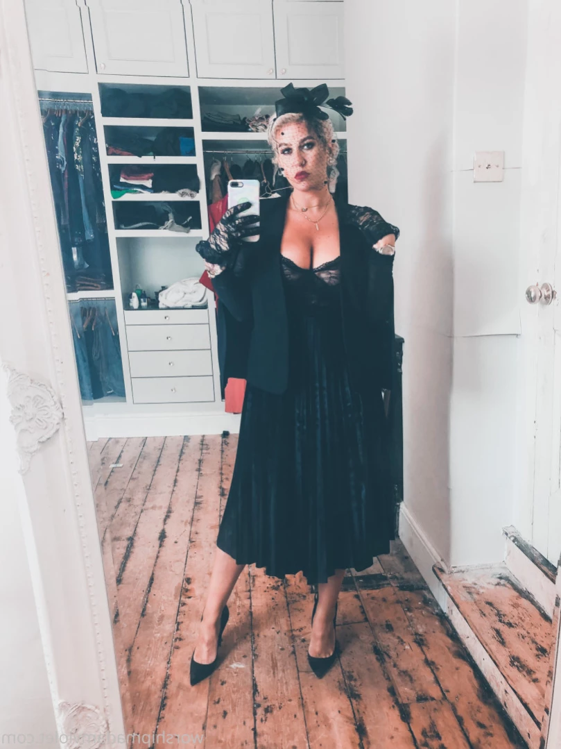 Madam Violet [ surrendersubmit ] Onlyfans leaked photo 13151866 on Hotleaks.tv