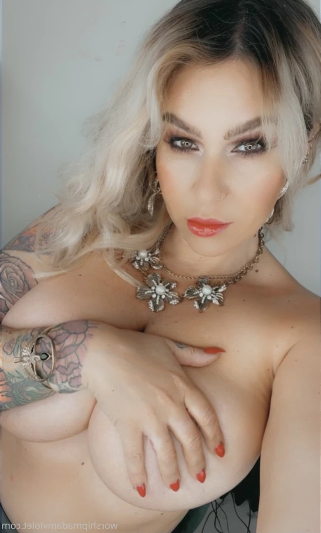 Madam Violet [ surrendersubmit ] Onlyfans leaked photo 13657990 on Hotleaks.tv