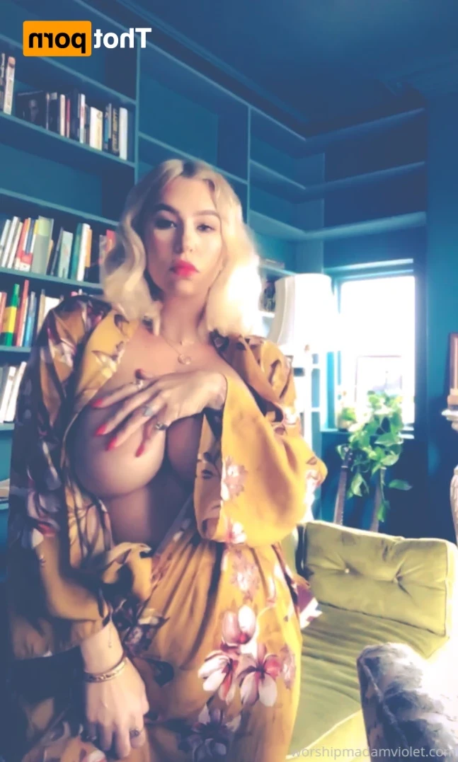 Madam Violet [ surrendersubmit ] Onlyfans leaked photo 13662733 on Hotleaks.tv