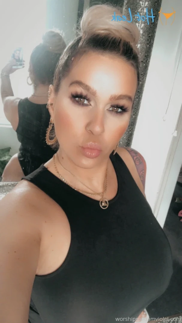 Madam Violet [ surrendersubmit ] Onlyfans leaked photo 13960567 on Hotleaks.tv