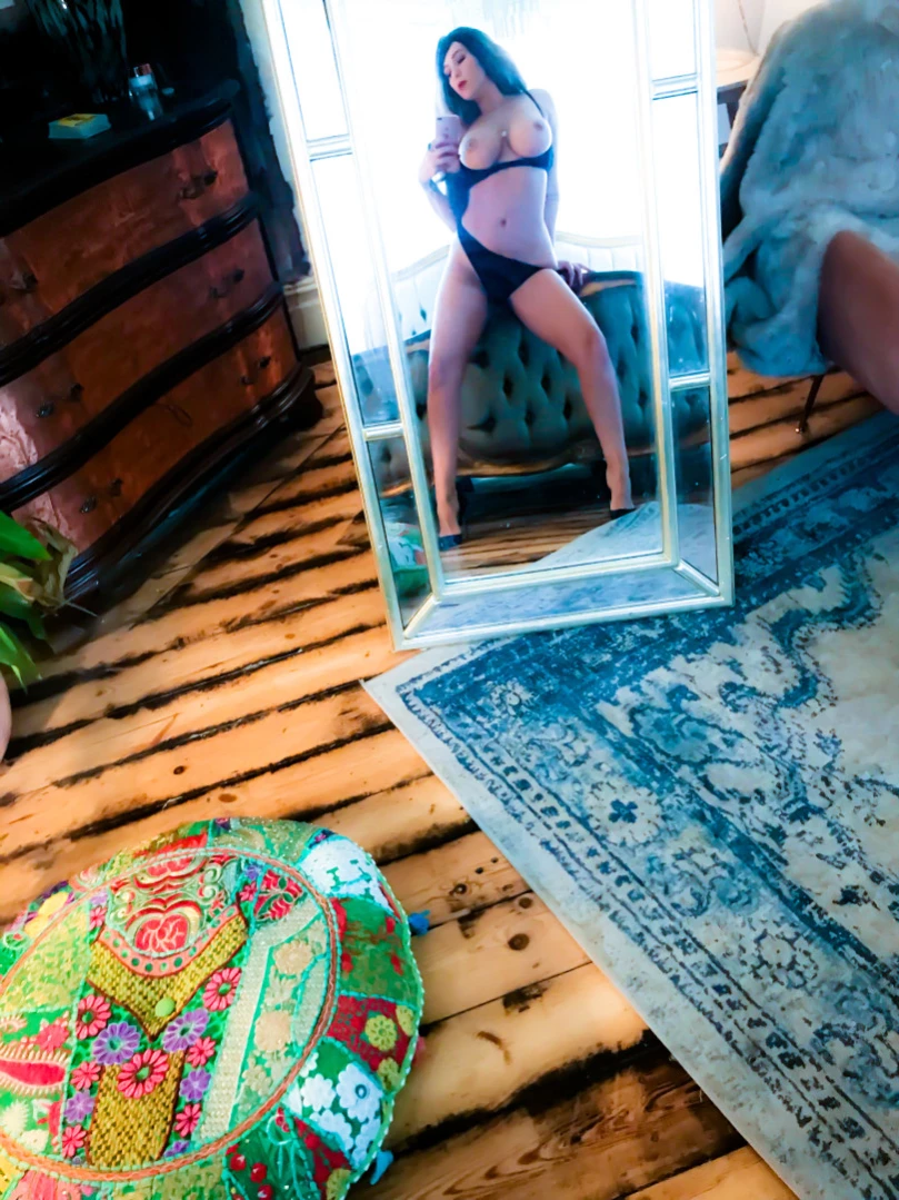 Madam Violet [ surrendersubmit ] Onlyfans leaked photo 13971081 on Hotleaks.tv