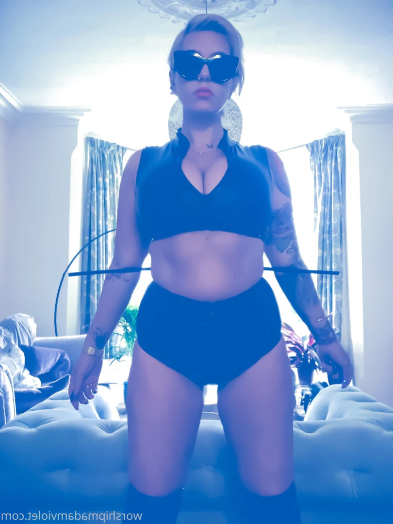 Madam Violet [ surrendersubmit ] Onlyfans leaked photo 14009824 on Hotleaks.tv
