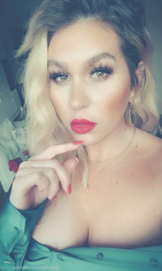 Madam Violet [ surrendersubmit ] Onlyfans leaked photo 14135989 on Hotleaks.tv